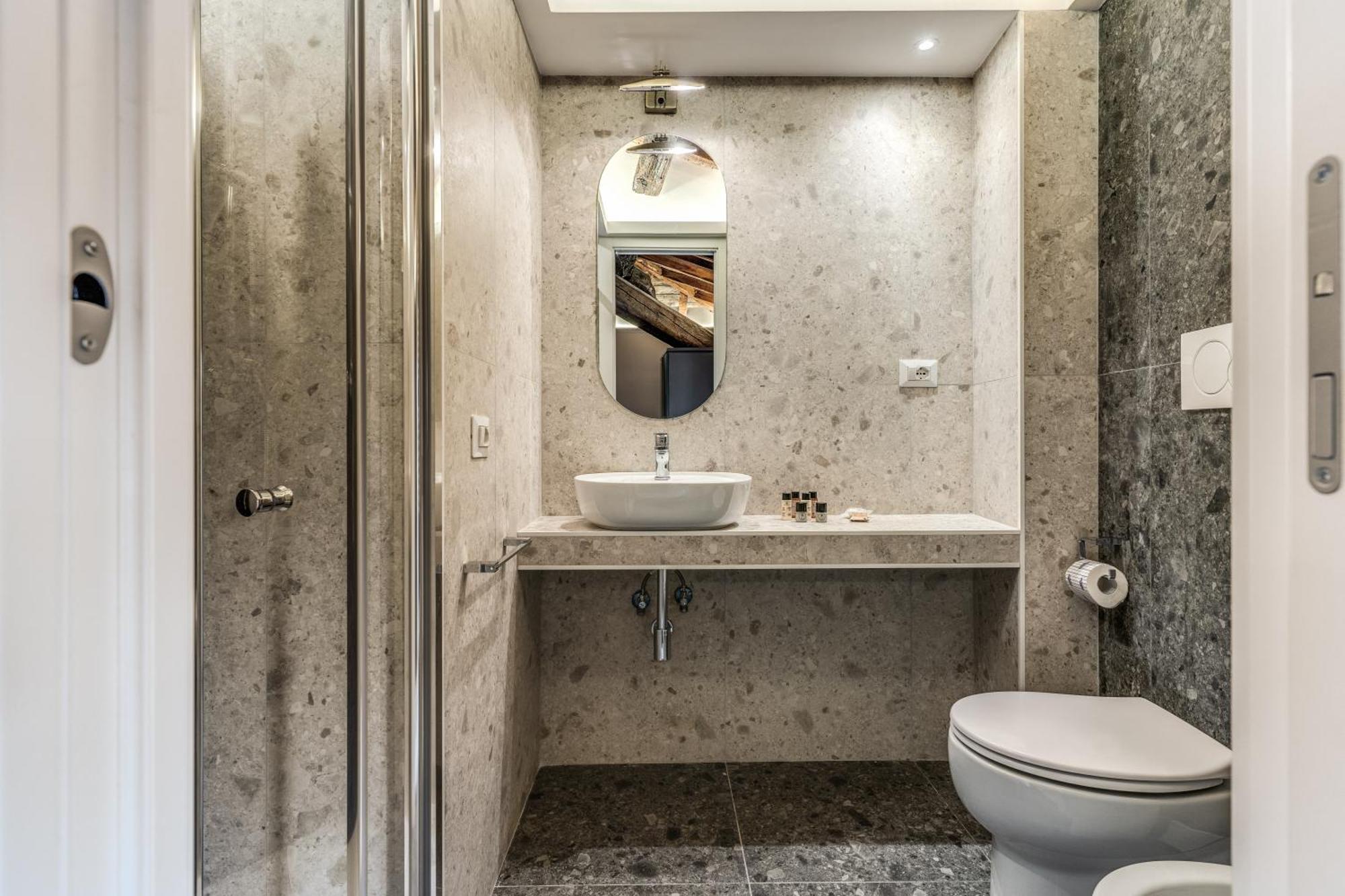 Appartamento Palazzo Ottavia - La Maison D'art Collection
