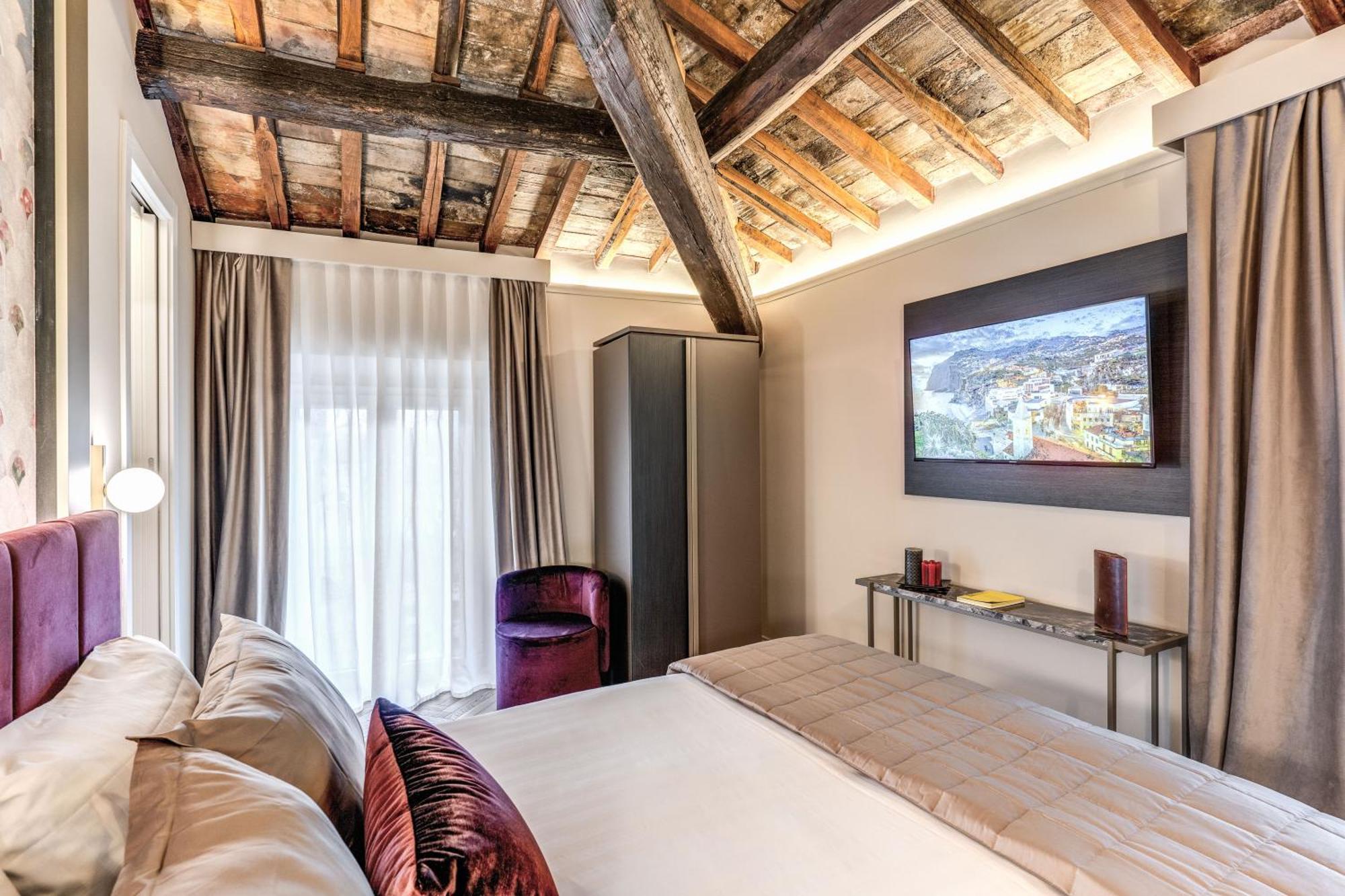 Palazzo Ottavia - La Maison D'art Collection Apartment